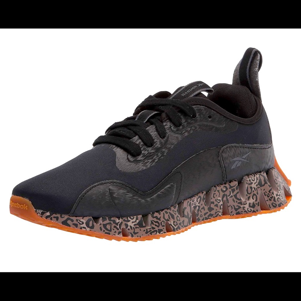 Leopard nib reebok zigs size 9 womens